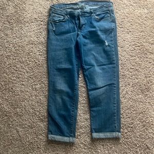 Old navy capris. Size 6